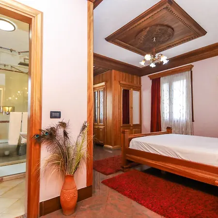 Appartement Brilant Antic Tirana